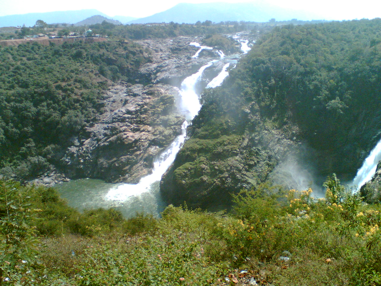 Shivanasamudram Falls